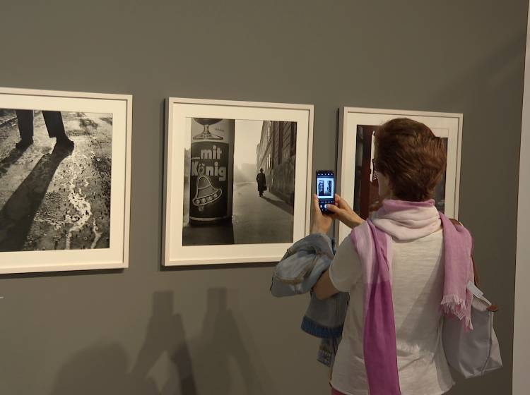 Straßenfotografie im MUSA: Neue Blicke auf Wien