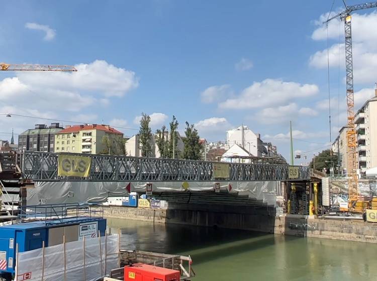 Bezirksflash: Franzensbrücke wieder befahrbar