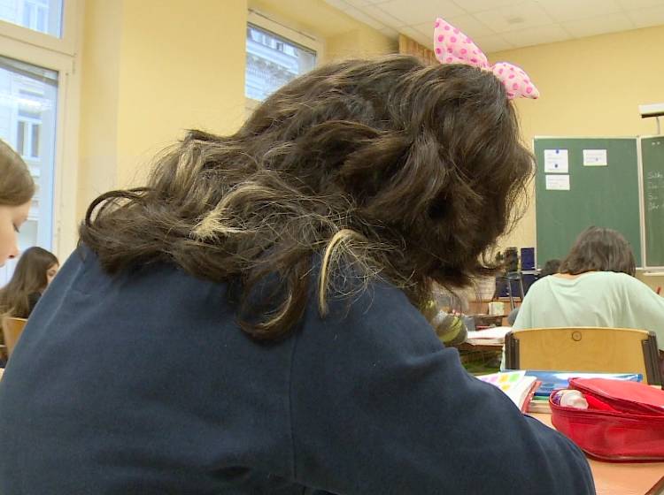 Mehr Support für 12 weitere Brennpunktschulen