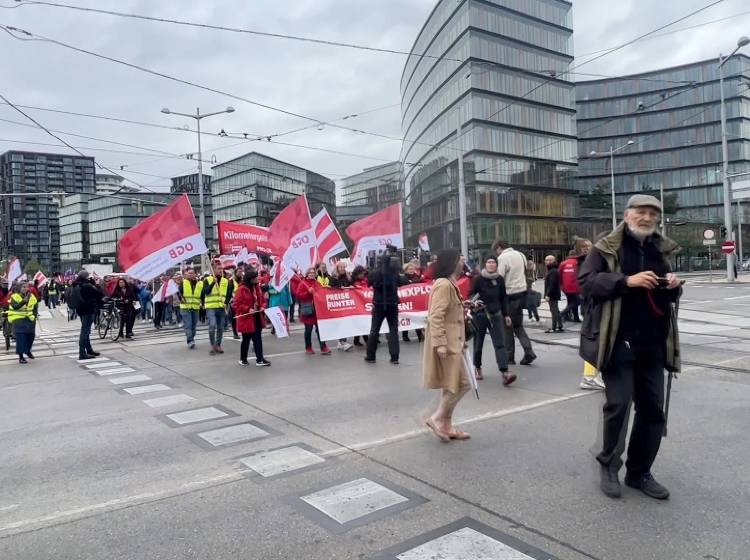 Bezirksflash: Anti-Teuerung-Demo