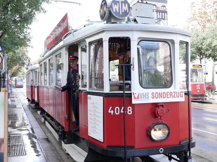 VHS-Schnupperkurse in der Straßenbahn