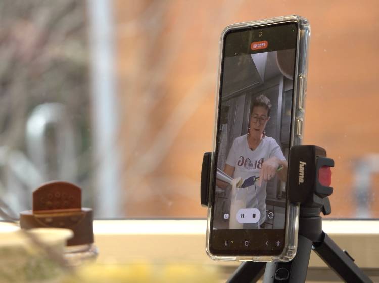 Wiener Ex-Politikerin als Influencer-Oma