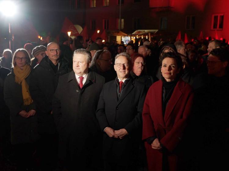 Februargedenken im Hugo-Breitner-Hof