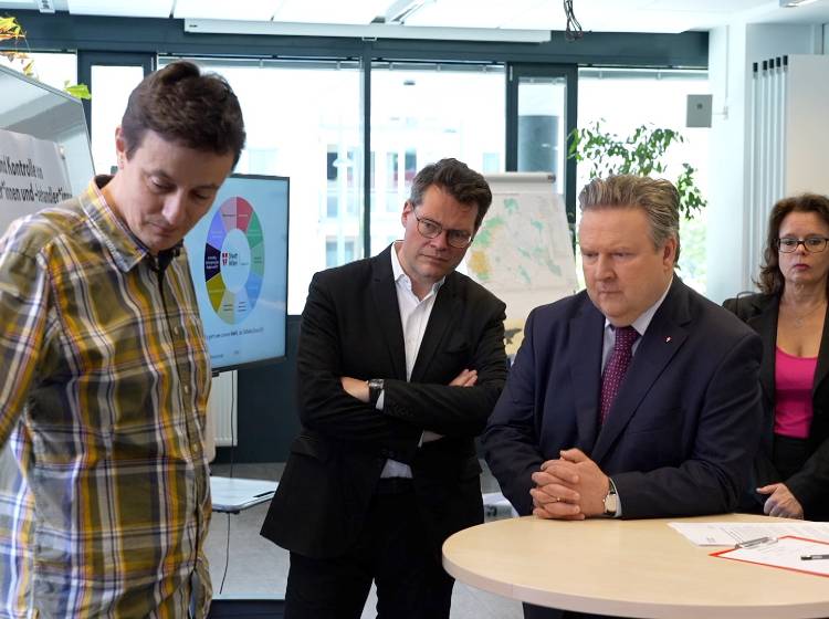 Stadt Wien sucht Mitarbeiter*Innen