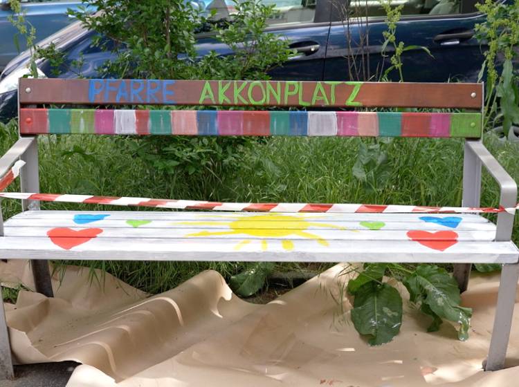 Farbenfrohe Aktion am Akkonplatz