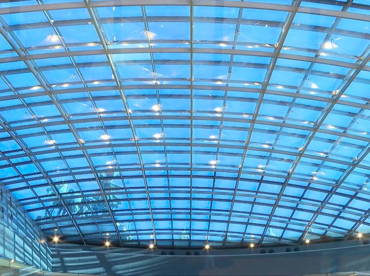 Bezirksflash: Parlaments-Glaskuppel wieder o.k.