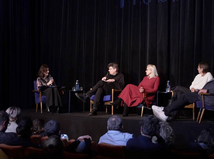 Film über die Pandemie feiert Premiere