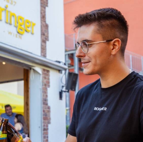 Bierige Sommererfrischung in der Ottakringer Brauerei