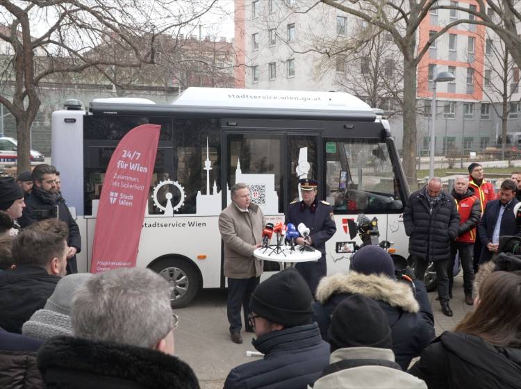 Ludwig: Alkoholverbot am Franz-Jonas-Platz in Floridsdorf kommt