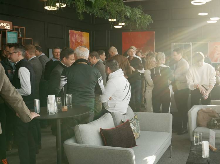 Hahnenkamm: Wien trifft Tirol