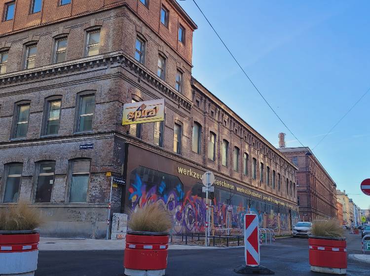 Bezirksflash: Was passiert mit dem Spiral-Gebäude?