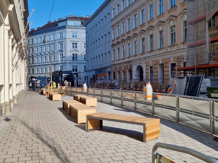 Bezirksflash: Schulvorplatz in der Hahngasse fertig