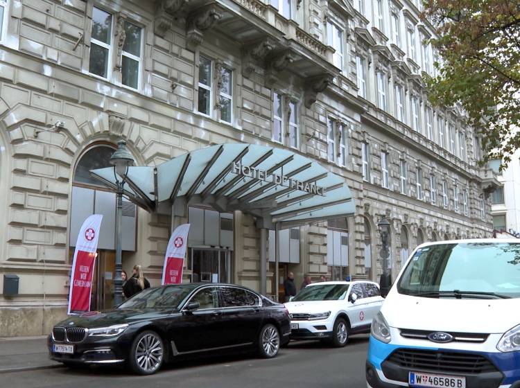 Bezirksflash: Hotel de France wird saniert