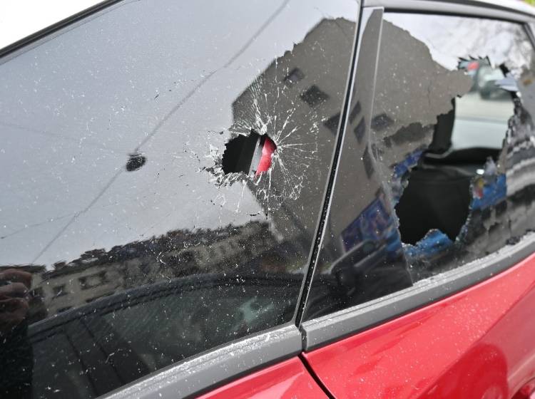 84 beschädigte Autos: Vandale festgenommen