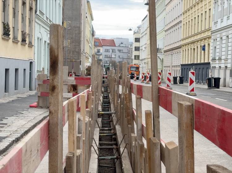 Bezirksflash:  Neue Wasserleitungen und Bäume in Währing