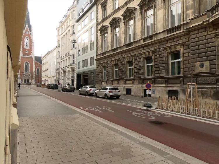 Bezirksflash:  Frühlingsfest auf der Radstraße