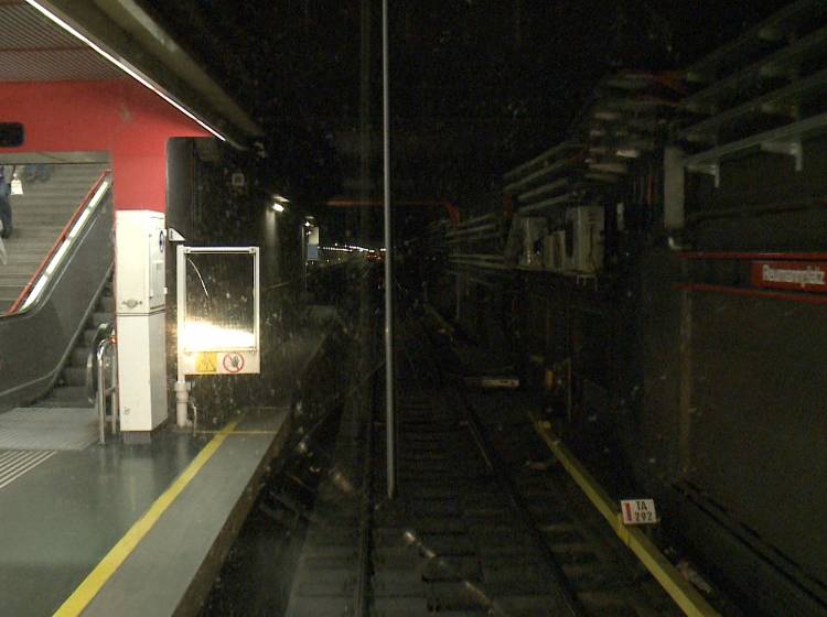 Bezirksflash: U1 in den Osterferien geteilt