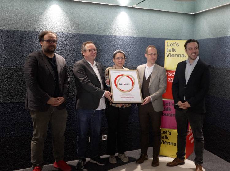 „Am Ball bleiben“ gewinnt MigAward