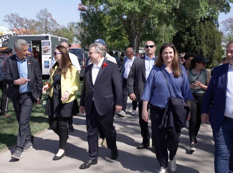 Maifest bei Kaiserwetter auf Kaiserwiese