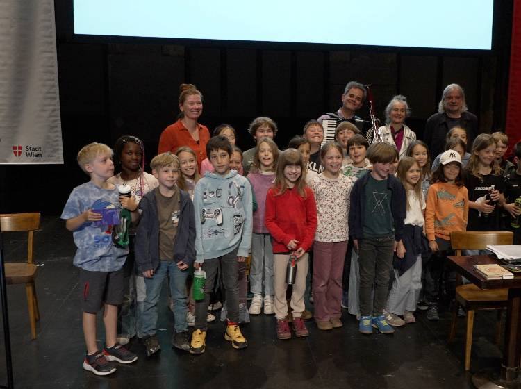 Kinderliteraturfestival: Lesende als Weltentdecker und Wort-Detektive