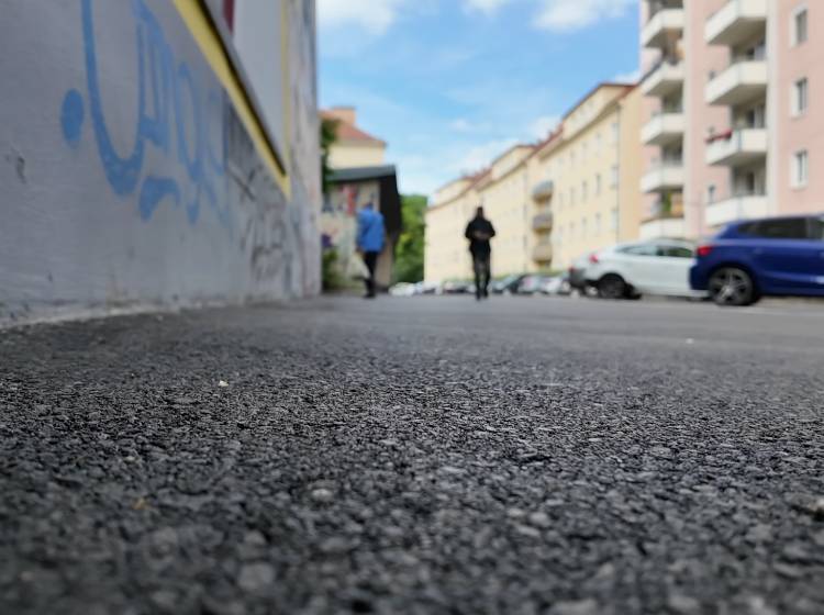 Bezirksflash: Aufregung um Parkplatz