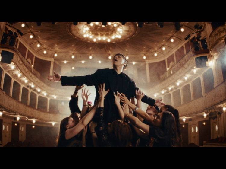 JJ: Countertenor oder doch Sopranist?