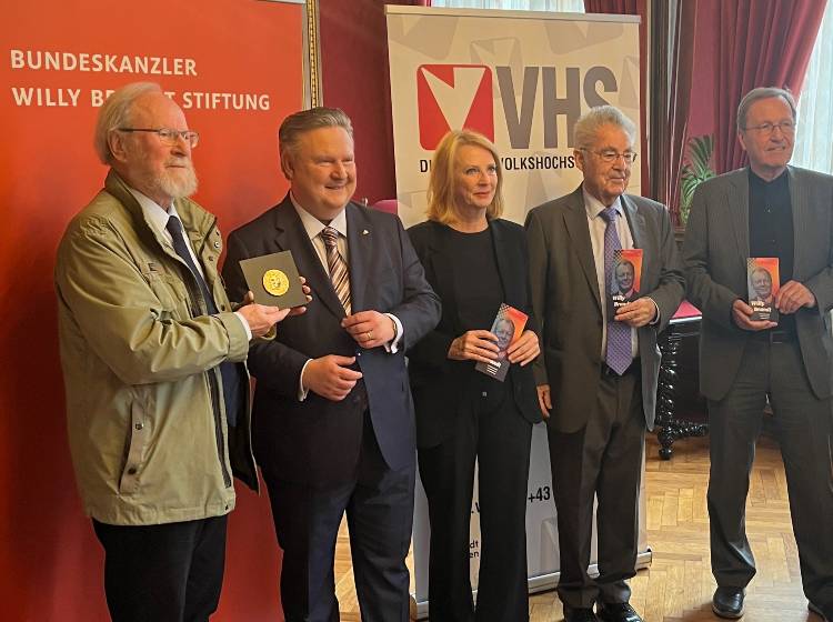 Willy-Brandt-Wanderausstellung in Wien