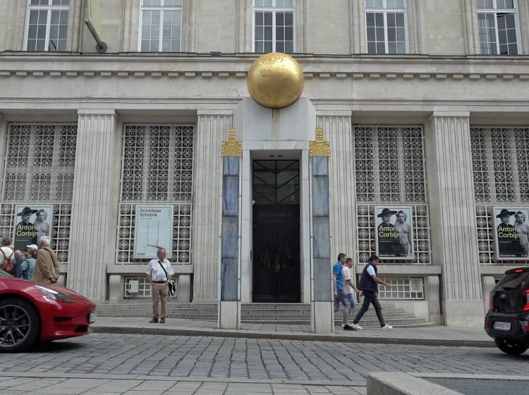 Bezirke: Aus für Kunstforum