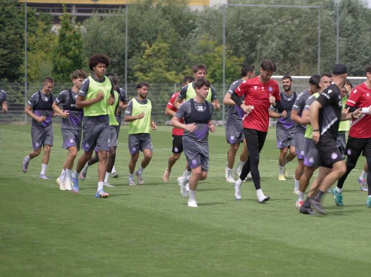 Fußball: Trainingsstart der Austria
