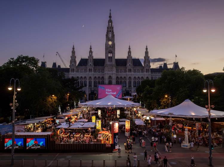 Bezirksflash: Erfolgreicher Start für Filmfestival