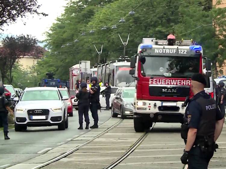 Polizeieinsatz: Bim in Penzing „beschossen bzw. beworfen“