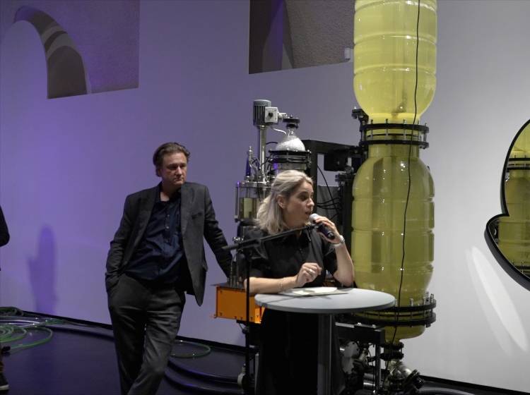 Ausstellungsstart für Metabolica: Kunst macht Kunststoff