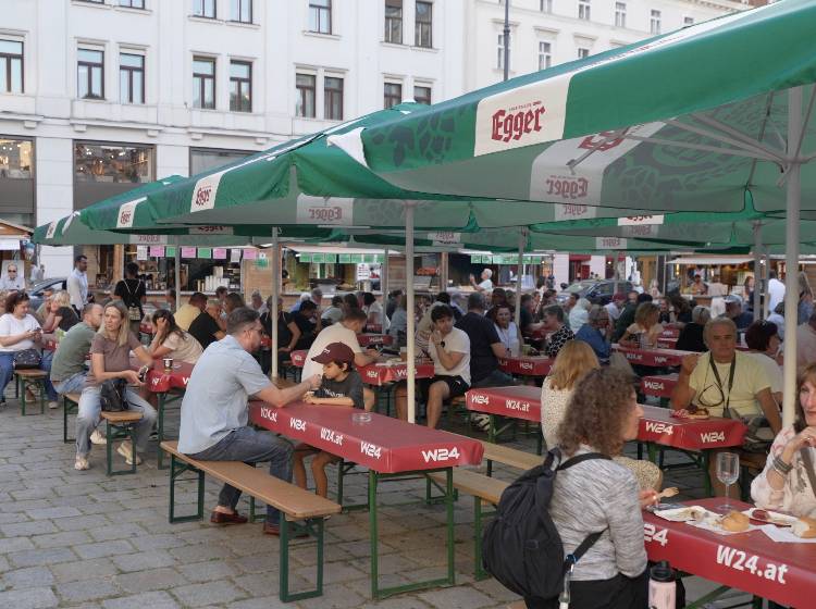 Gustieren, feiern und flanieren bei "All of Austria"