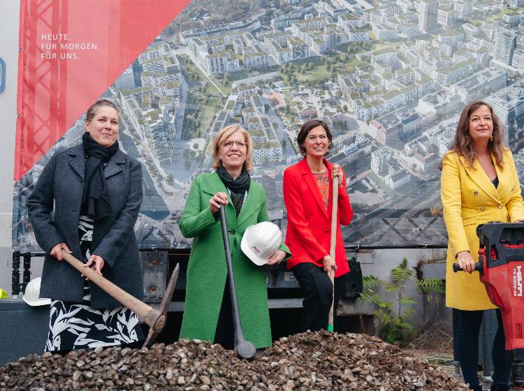 Lobautunnel-Ja: Sima erfreut, Gewessler entsetzt