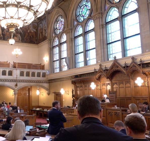 Gemeinderat diskutiert Sparmaßnahmen der Stadt