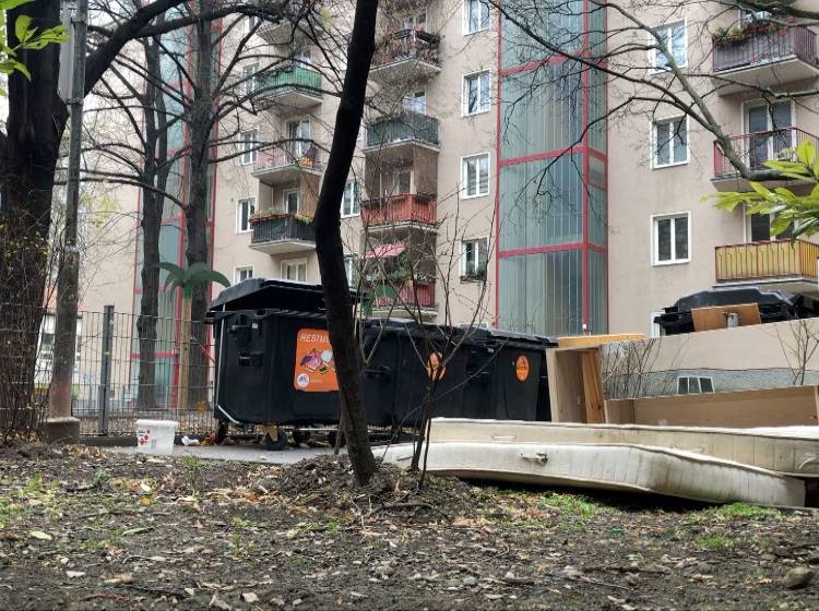 Bezirksflash: Kommt ein Sperrmülltag in Rudolfsheim?
