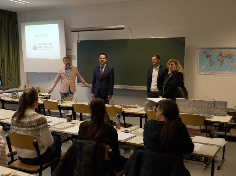 Wissenschaftswoche: Vertrauen in Wissenschaft und Demokratie stärken