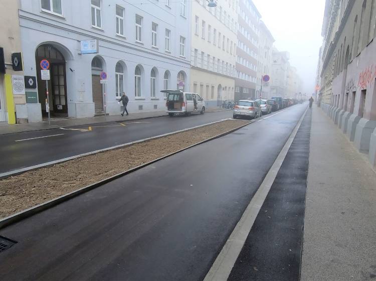 Bezirksflash: Sanierte Rembrandtstraße