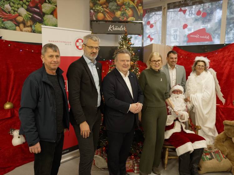 Schöne Bescherung im Sozialmarkt