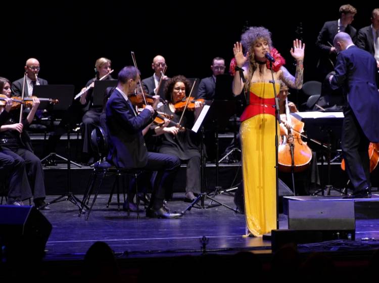 Abschied: By(e) Strauss – Einmal muss geschieden sein