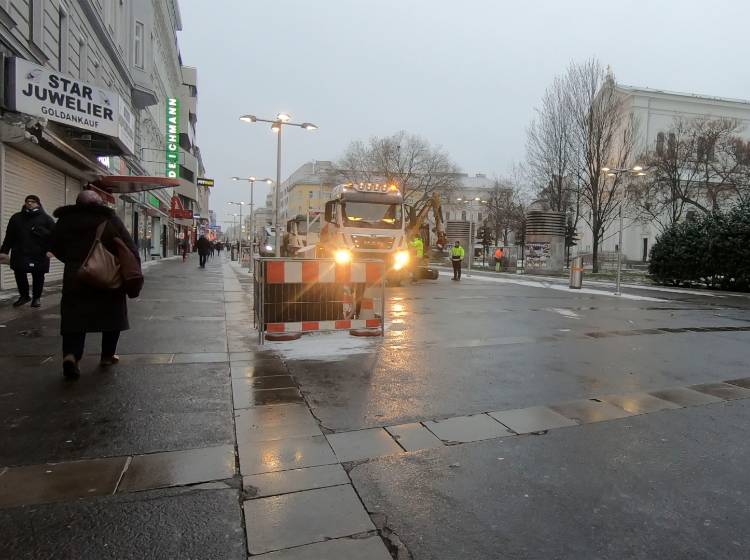 Bezirksflash: Baustelleneinrichtung auf der Favoritenstraße