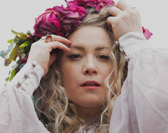 Lylit: "Musik bedeutet für mich Senden"