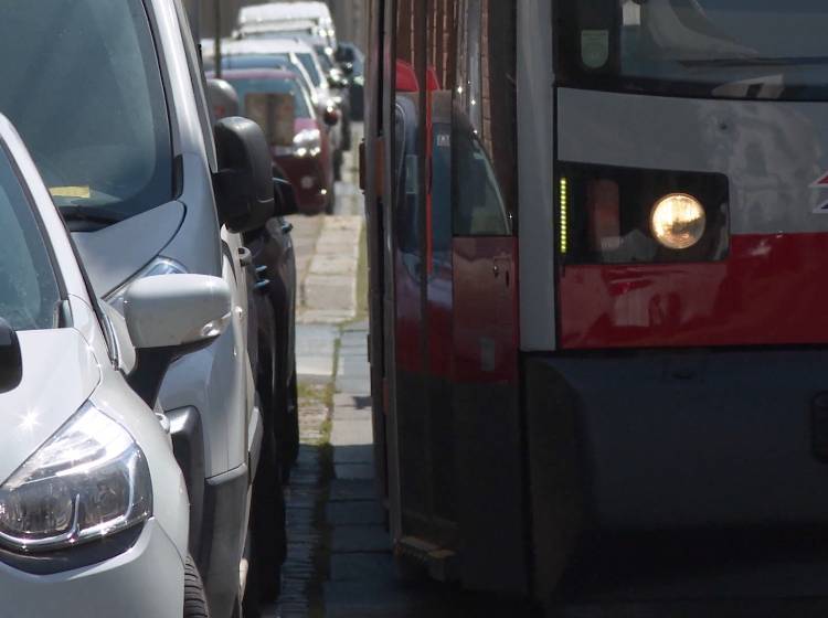 Rund 1.500 falsch geparkte Autos behinderten 2025 Wiens Öffis