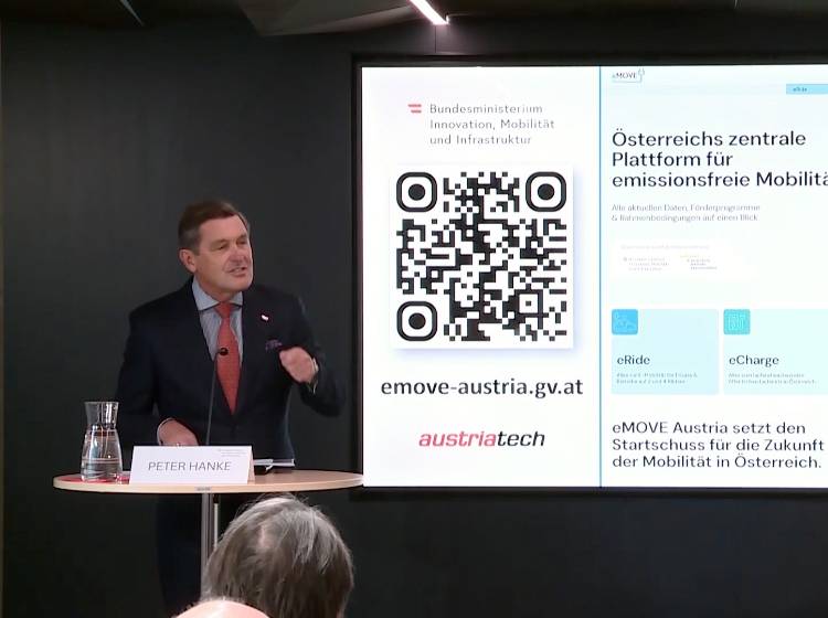 Neue Online-Plattform rund um E-Mobilität vorgestellt