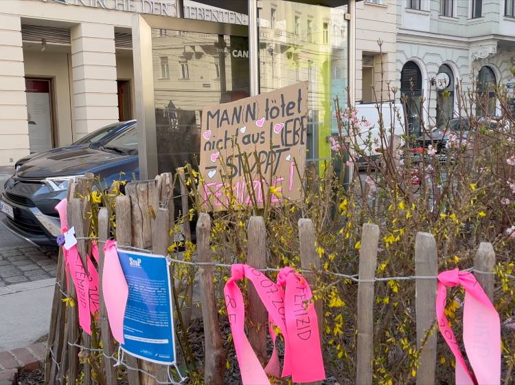 Bezirksflash: Mahnmal gegen Femizide in Alsergrund