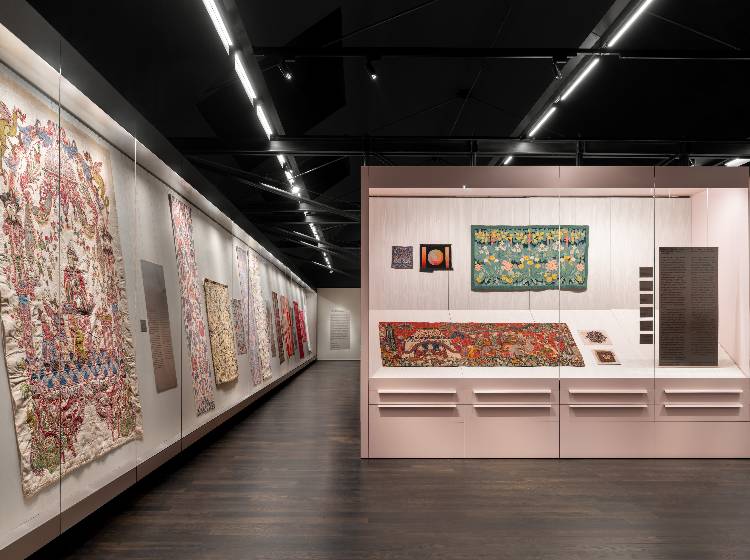 Textile Schatzkammer: Neue MAK-Schausammlung Textilien und Teppiche