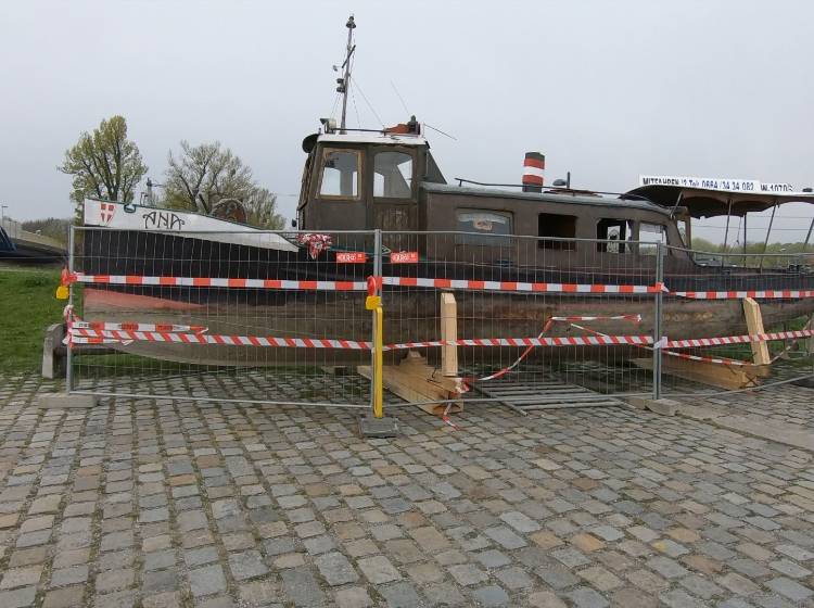 Rätsel um gesunkenes Schiff an der Donau
