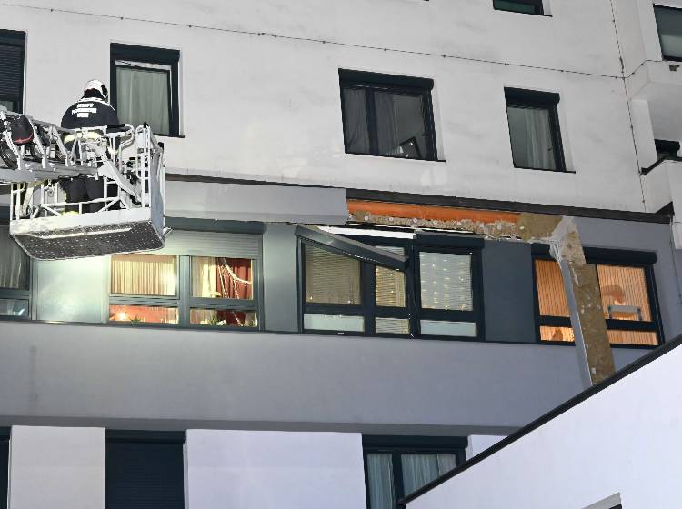 Wohnungsbrand nach Verpuffung in Wien: ein Verletzter