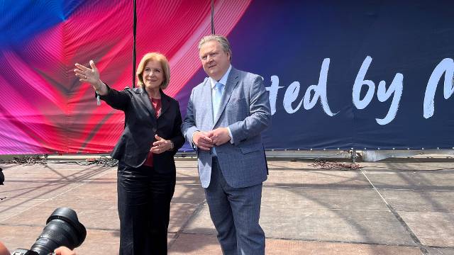 Ludwig und Thurnher mit exklusivem Einblick ins ESC-Village