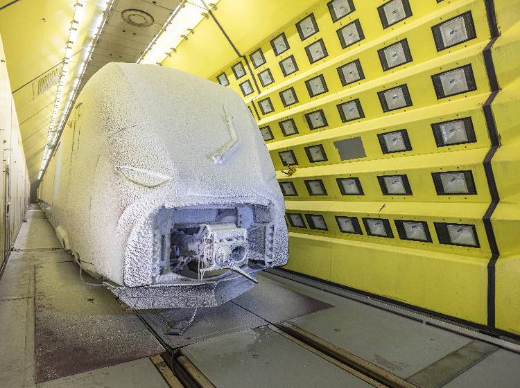 Railjet: Härtetest im Klima-Wind-Kanal